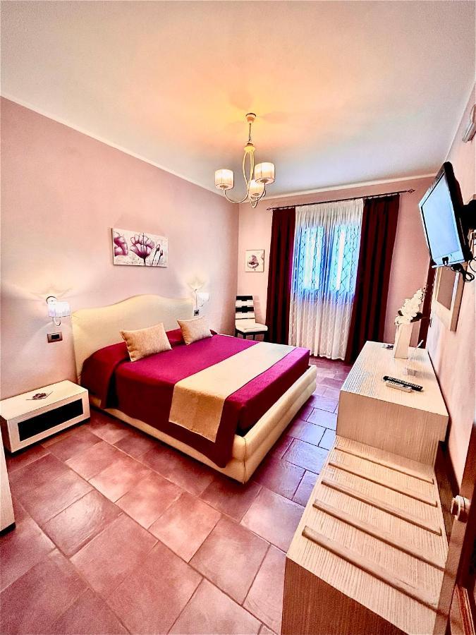 B&B L'Angolino Della Nonna Castelluzzo Exterior foto