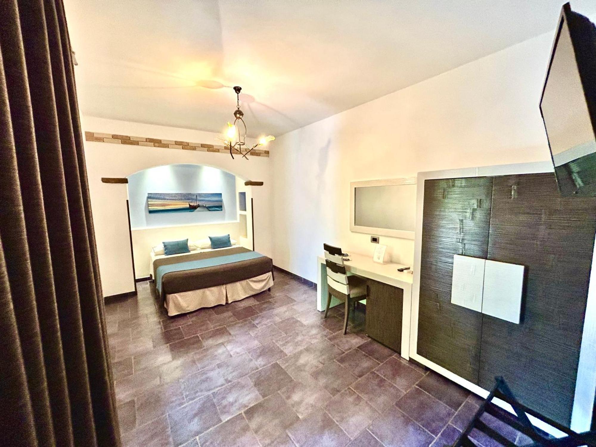 B&B L'Angolino Della Nonna Castelluzzo Exterior foto
